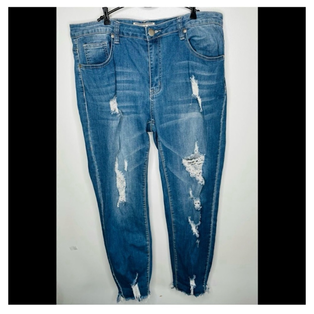 American Bazi Blue Distressed Denim Jeans Size 1X - Picture 2 of 6